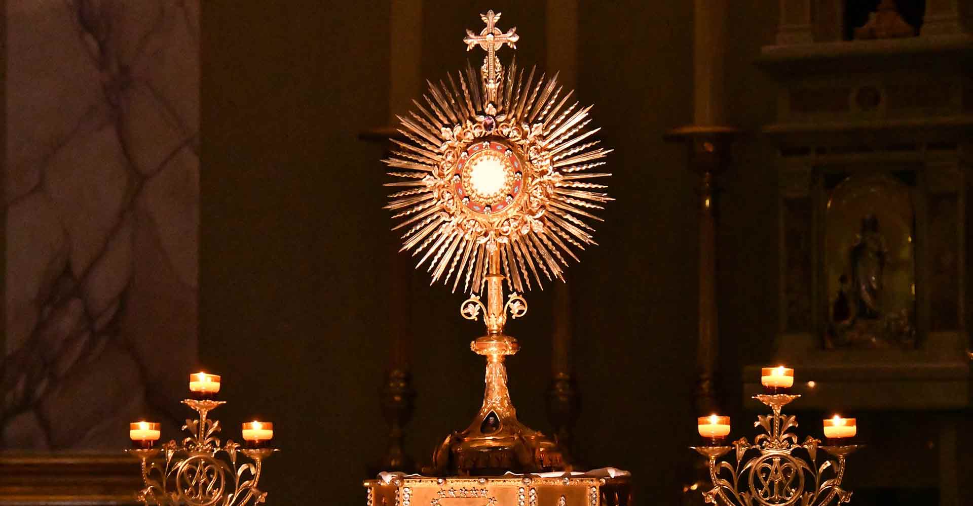 adoration-of-the-blessed-sacrament-and-power-of-jesus-joy-in-truth